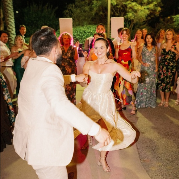 V Chapman Virginia size 4 - Picture 6 of 6